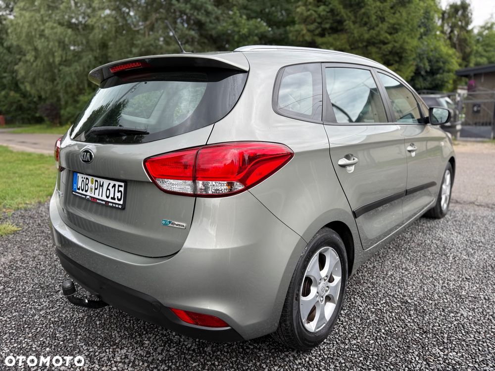 Kia Carens 1.6 GDI Dream-Team Edition - 6