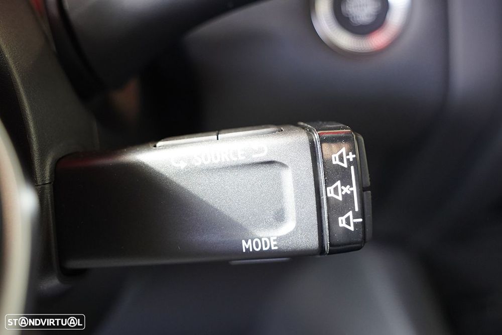 Renault Captur 1.0 TCe Techno - 18