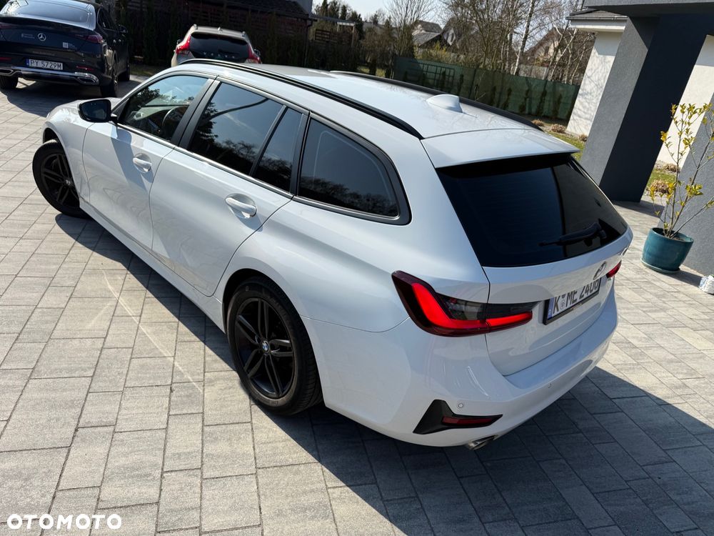 BMW Seria 3 - 26
