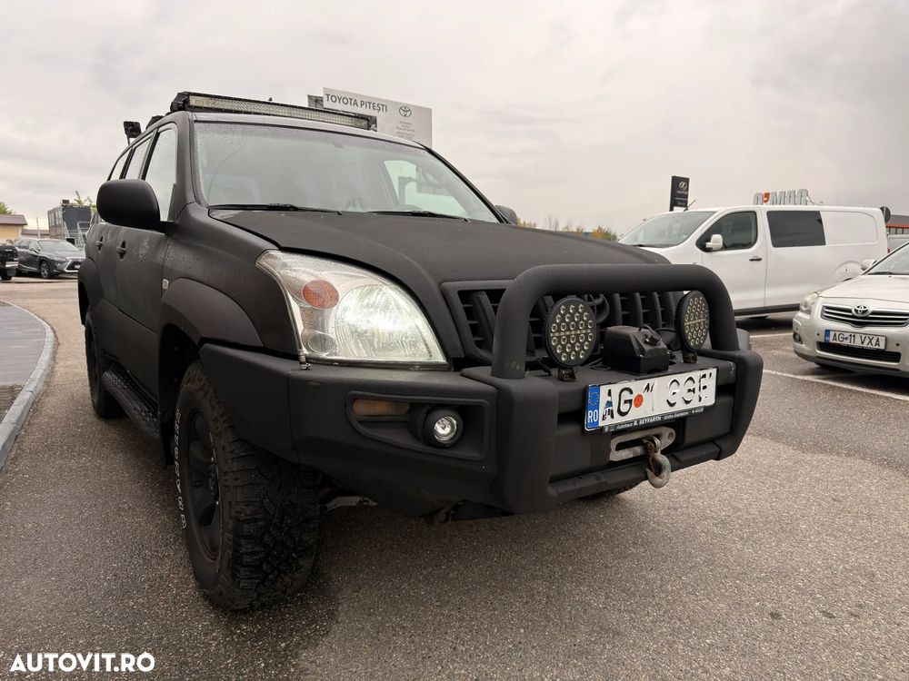 Toyota Land Cruiser 300 - 3