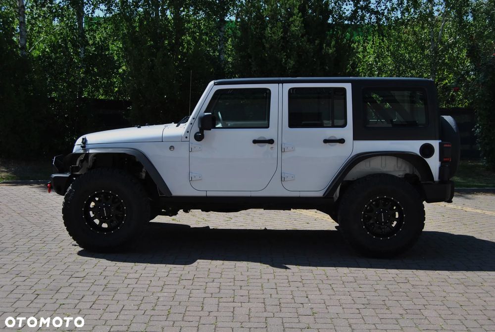 Jeep Wrangler - 21