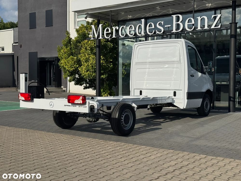 Mercedes-Benz Sprinter 317 CDI - 9