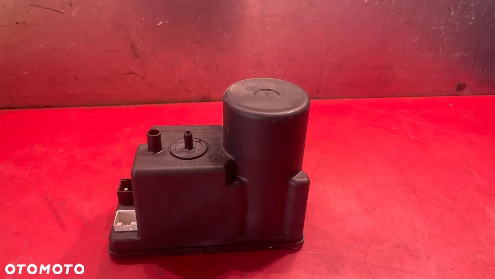 POMPKA CENTRALNEGO ZAMKA AUDI A4 A6 A8 4A0862257A - 10