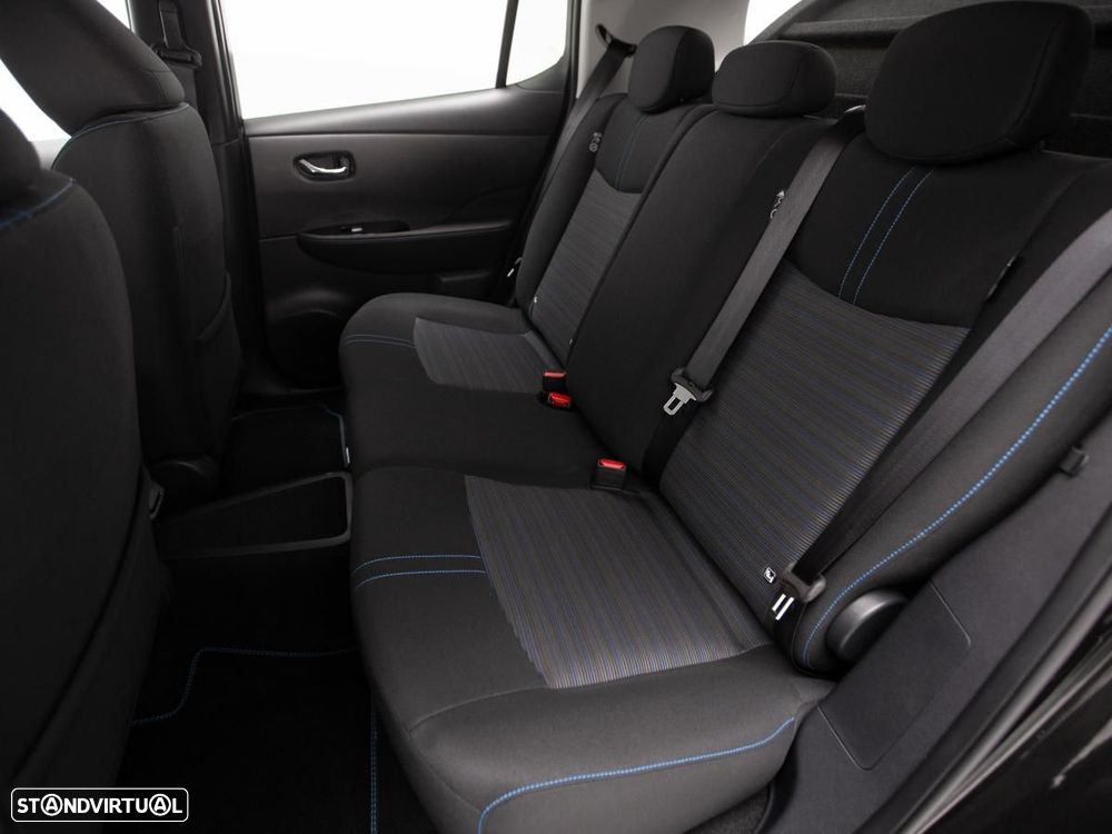 Nissan Leaf N-Connecta - 10
