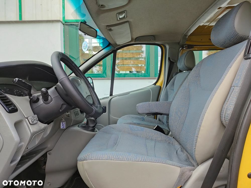 Renault Trafic brygadówka - 14