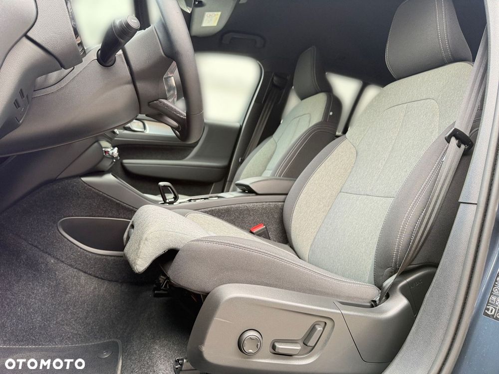 Volvo XC 40 - 11