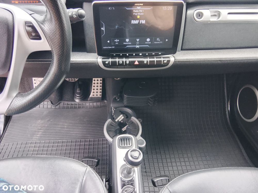 Smart Fortwo & BRABUS Xclusive - 17