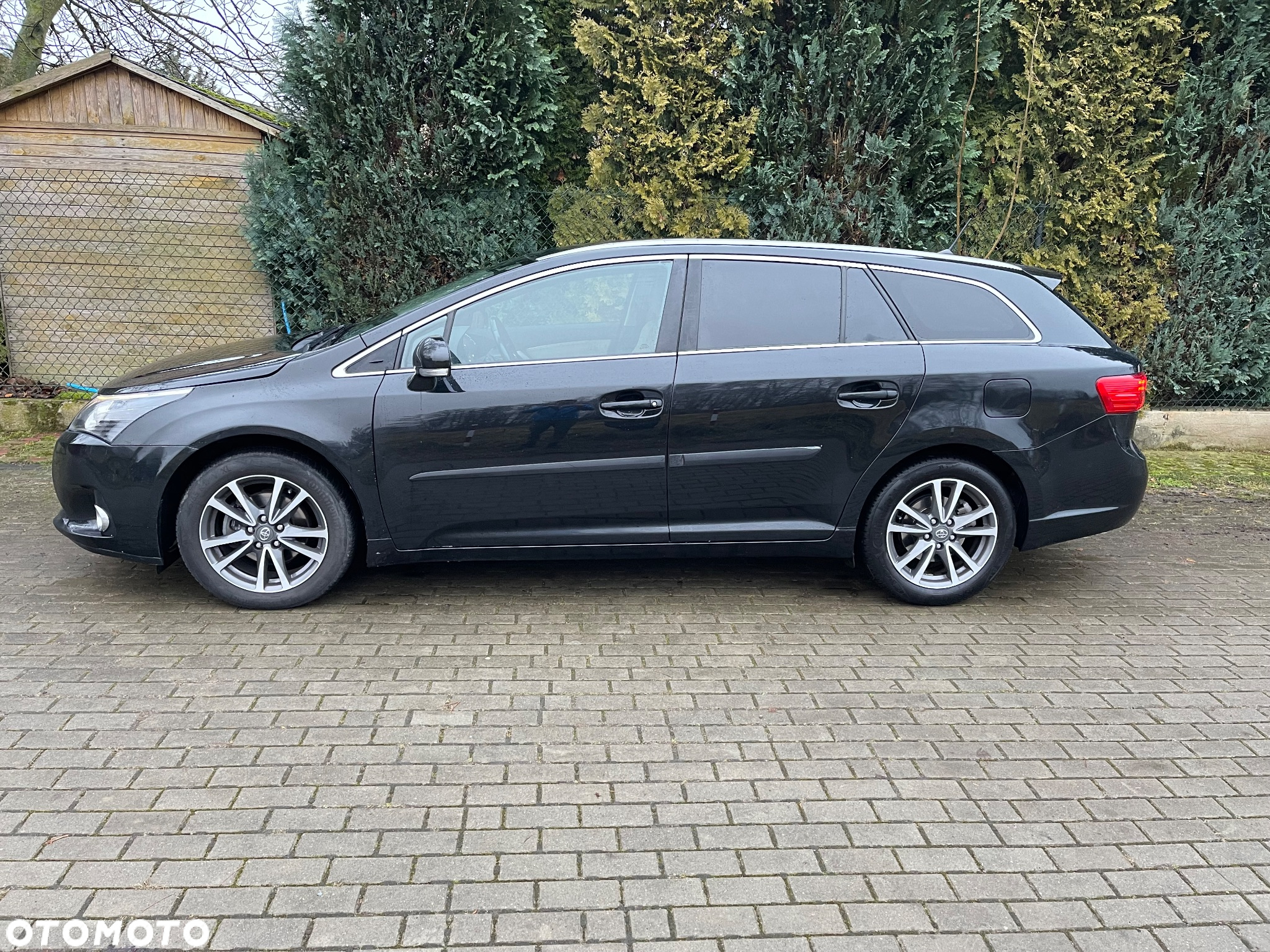 Toyota Avensis 2.0 Prestige EU5 MS - 23