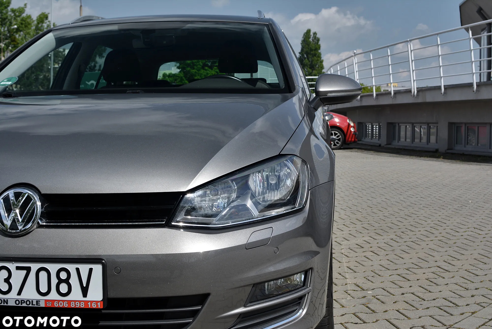 Volkswagen Golf - 12