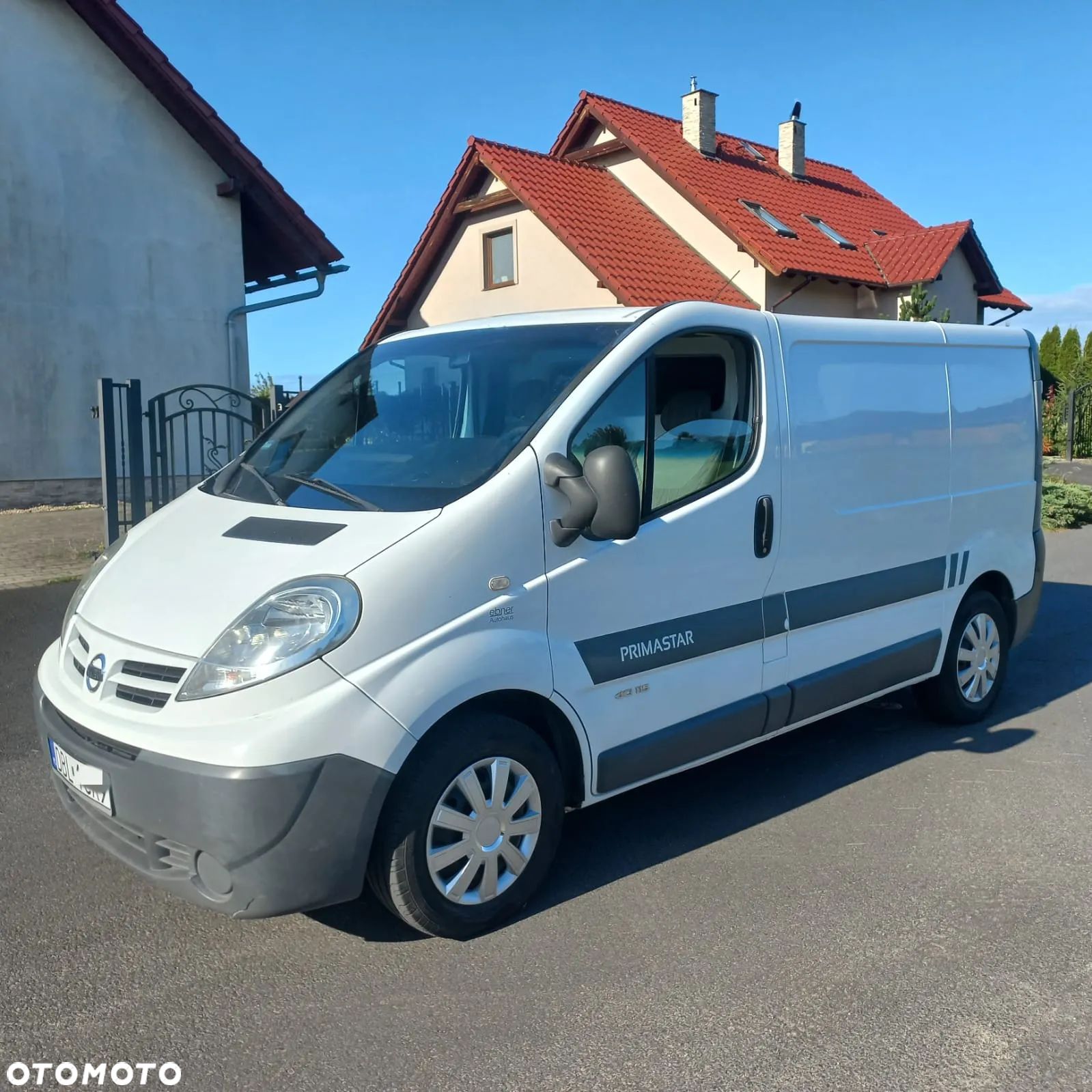 Renault TRAFIC - 1