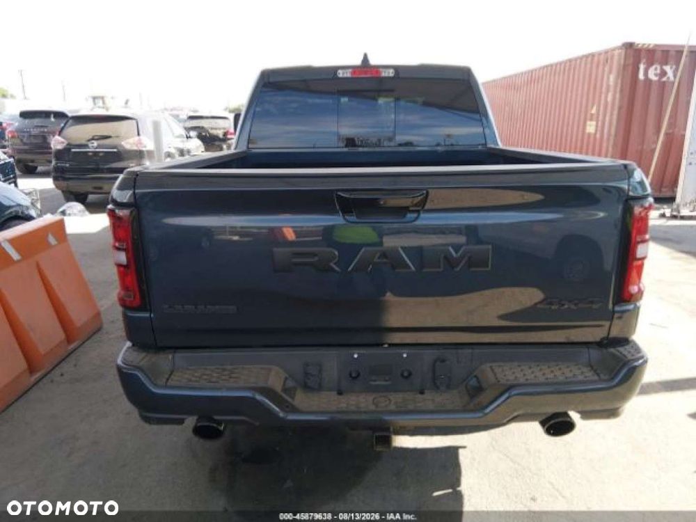 RAM 1500 - 8