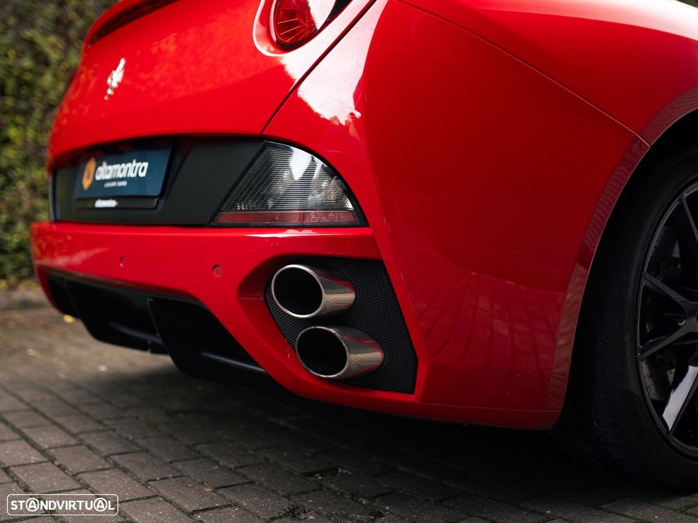 Ferrari California F1 - 19