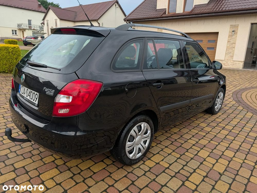 Skoda Fabia - 3