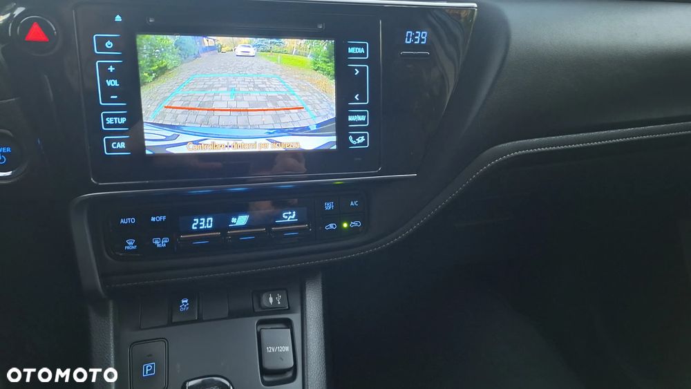 Toyota Auris 1.8 VVT-i Automatik Executive - 10