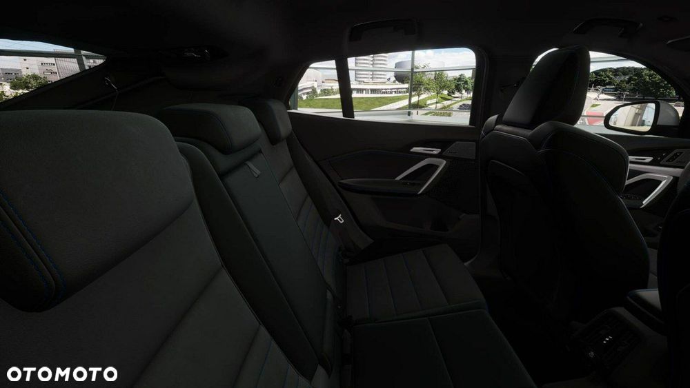 BMW X2 - 18