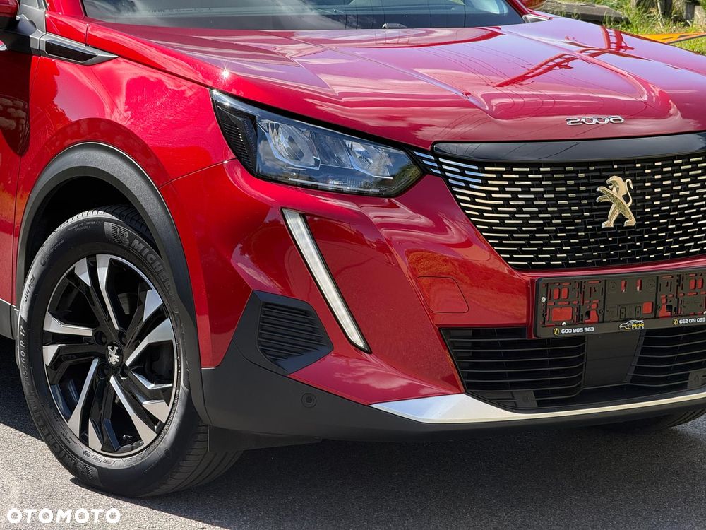 Peugeot 2008 1.2 PureTech Allure Pack S&S EAT8 - 6