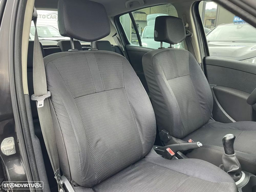 Renault Clio 1.5 dCi Confort - 15