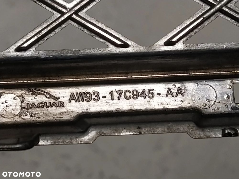 JAGUAR XJ X351 ELEMENTY ZDERZAKA PRZÓD KRATKA ŚRODKOWA LEWA PRAWA WIĄZKA KABEL PDC 4XPDC CZUJNIKI PARKOWANIA SPRYSKIWACZE ABSORBER CZUJNIK UDERZENIOWY ORYGINAŁ - 28