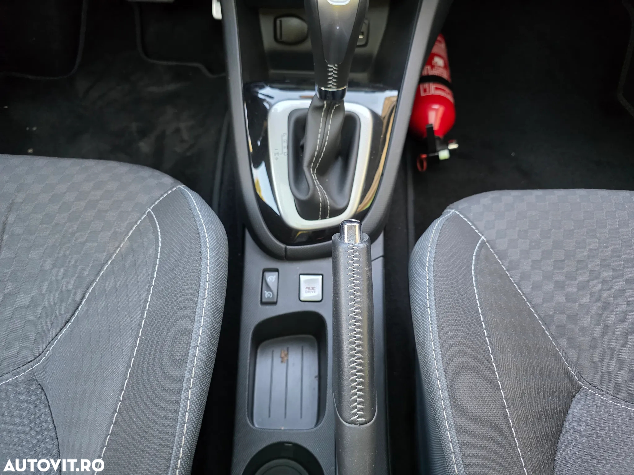 Renault Clio ENERGY TCe 120 EDC GT - 16