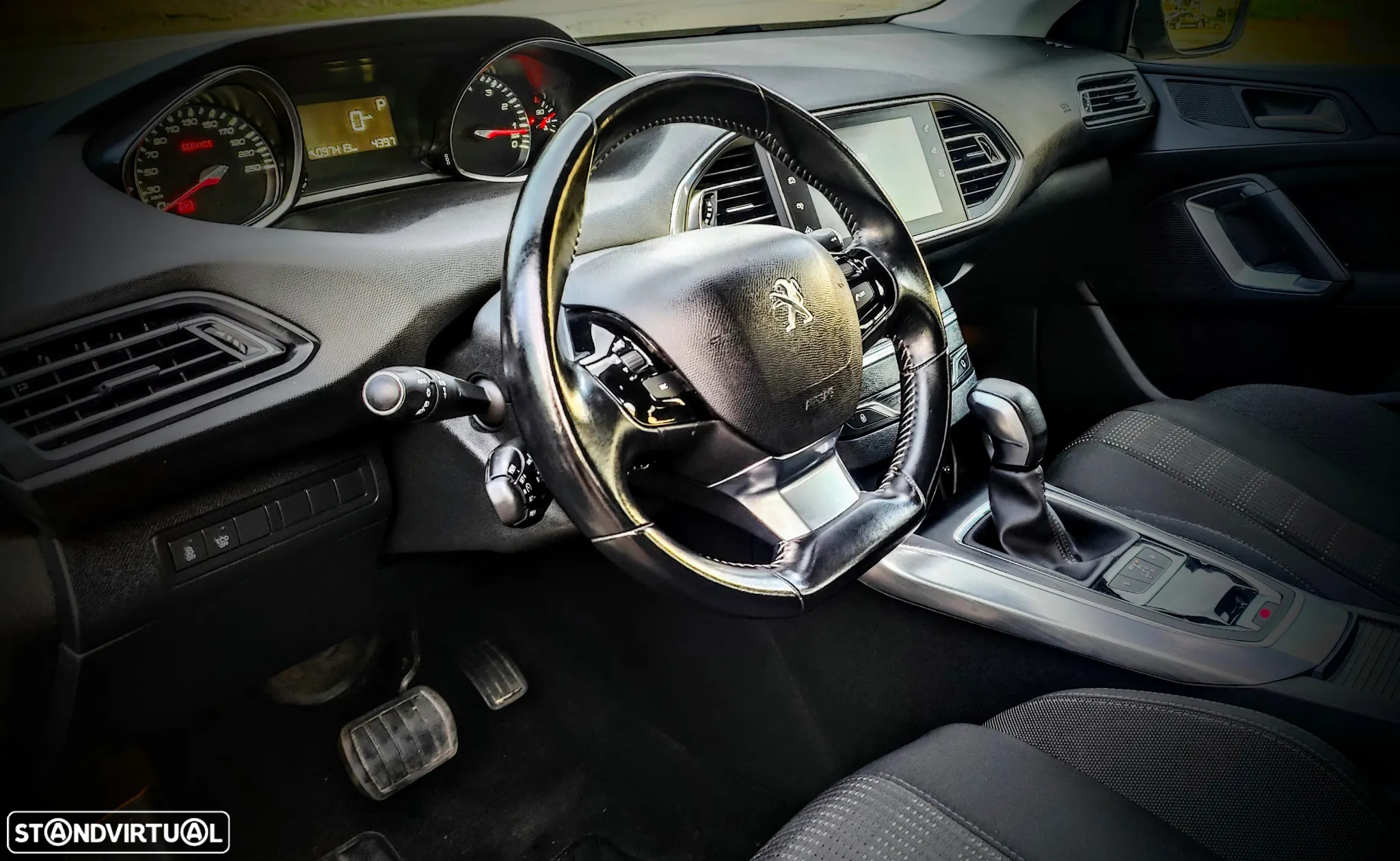 Peugeot 308 1.2 PureTech Allure Full LED EAT8 - 6