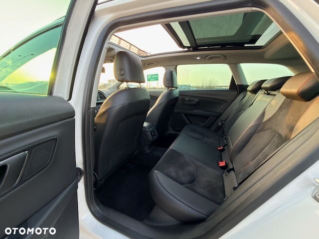 Seat Leon 1.8 TSI FR S&S DSG - 23