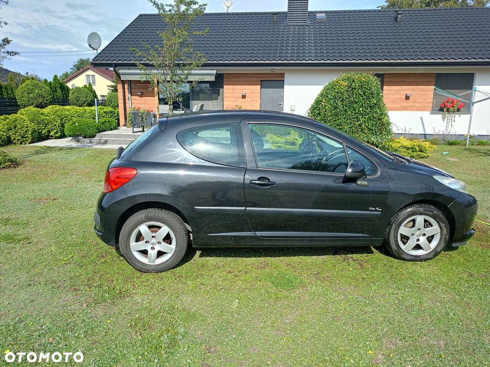 Peugeot 207 - 2