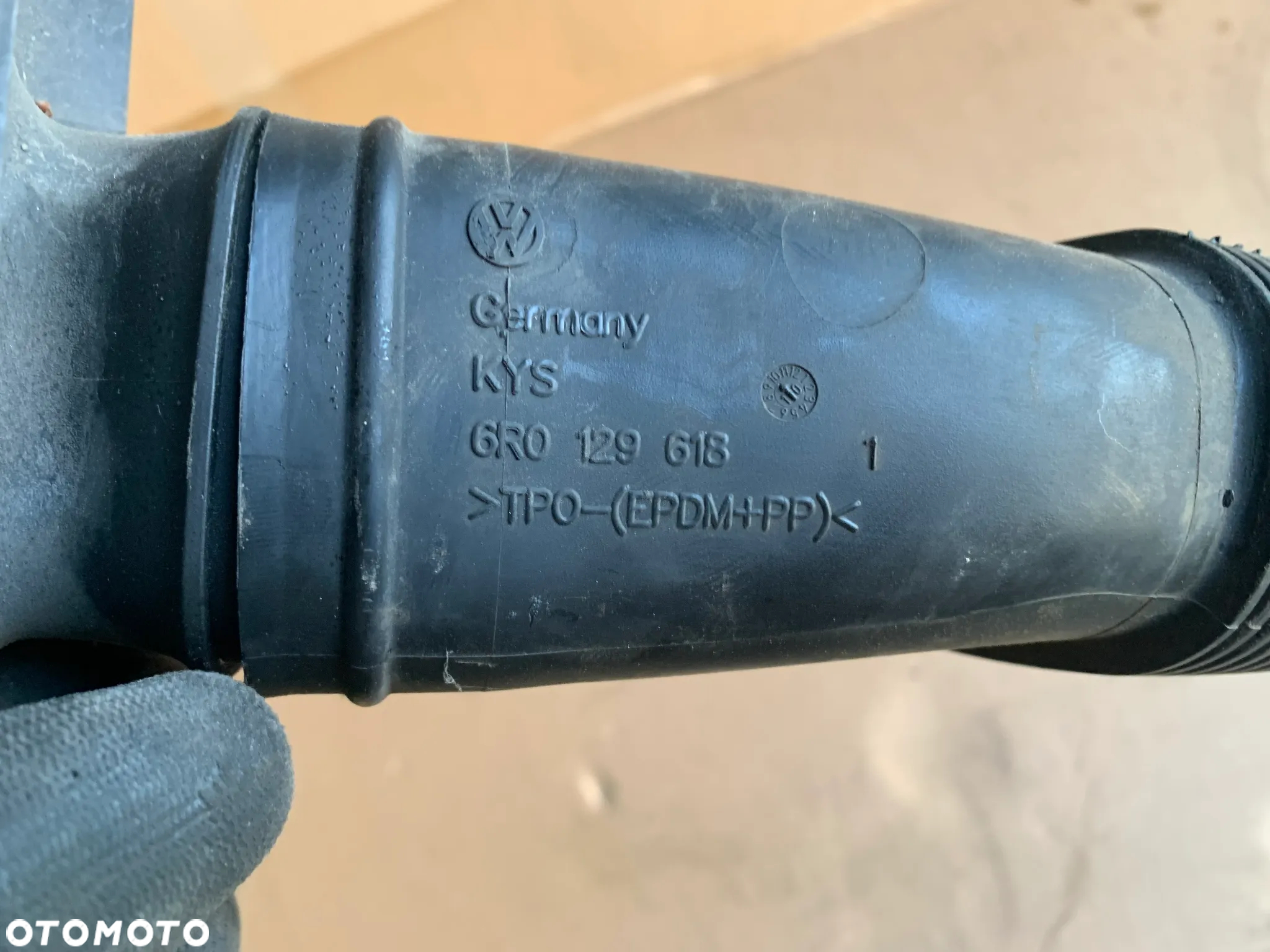 Rura wlot dolot powietrza Seat Ibiza 6J 6R0129618 6R0129621 - 3