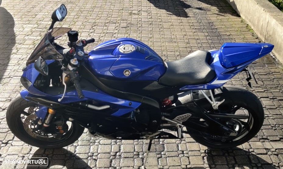 Yamaha YZF R6 - 4