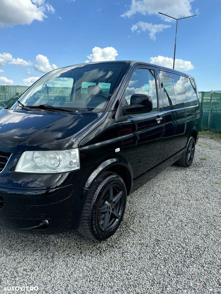 Volkswagen Multivan - 28
