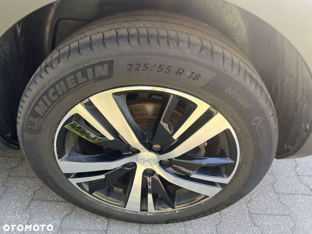 Peugeot 5008 1.5 BlueHDi GT S&S EAT8 - 13