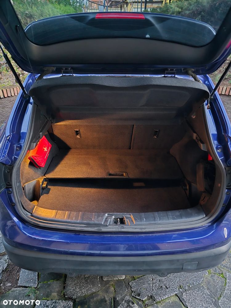Nissan Qashqai 1.6 DCi Visia Xtronic EU6 - 27