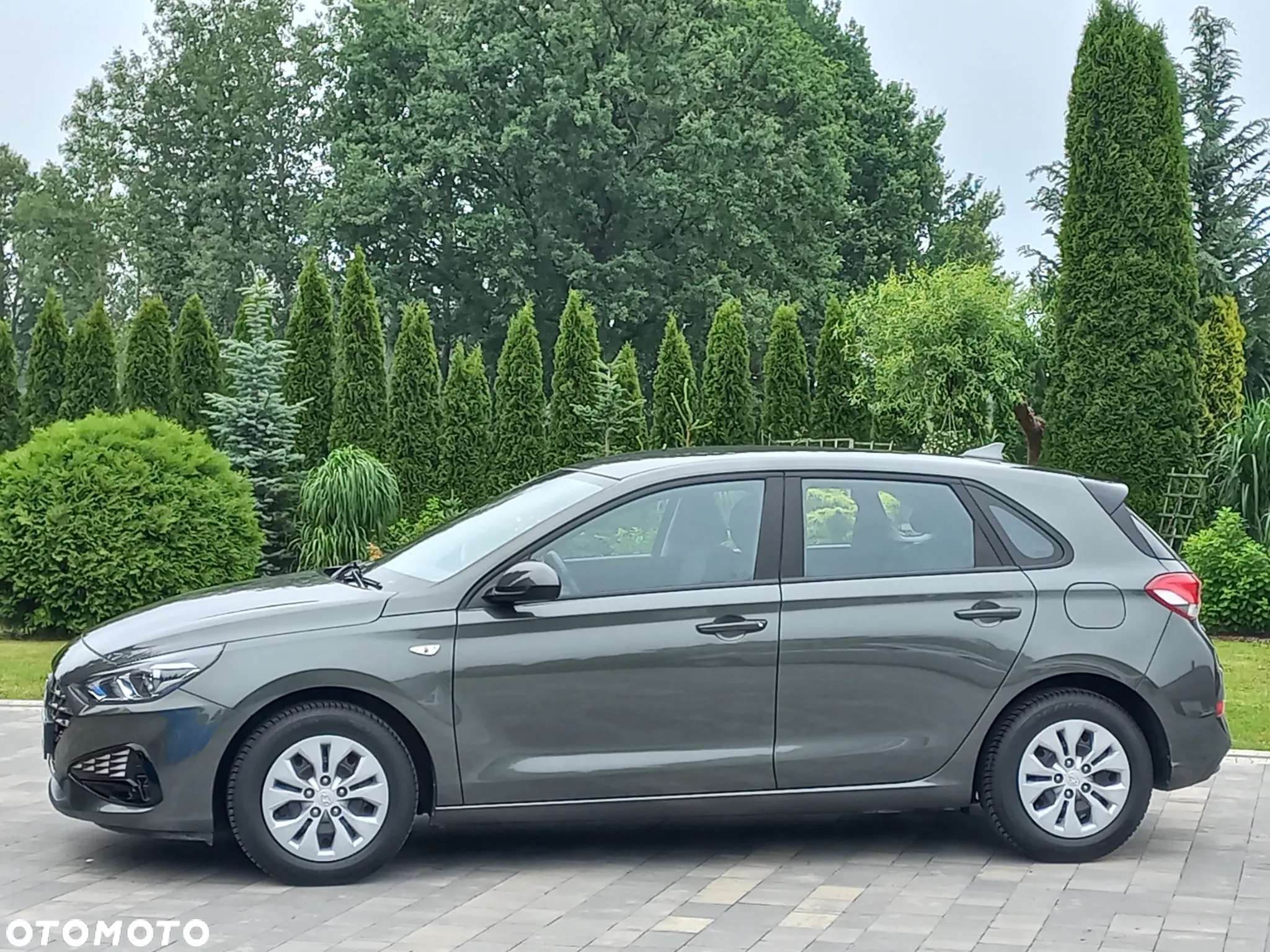Hyundai i30 1.5 DPI Classic + - 23