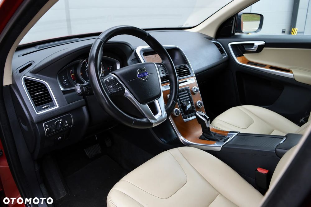 Volvo XC 60 D4 Drive-E Summum - 5