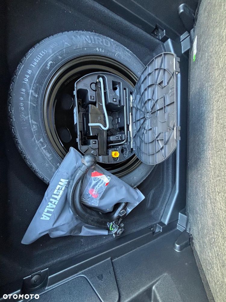 Peugeot 3008 1.6 THP Allure S&S EAT6 - 28