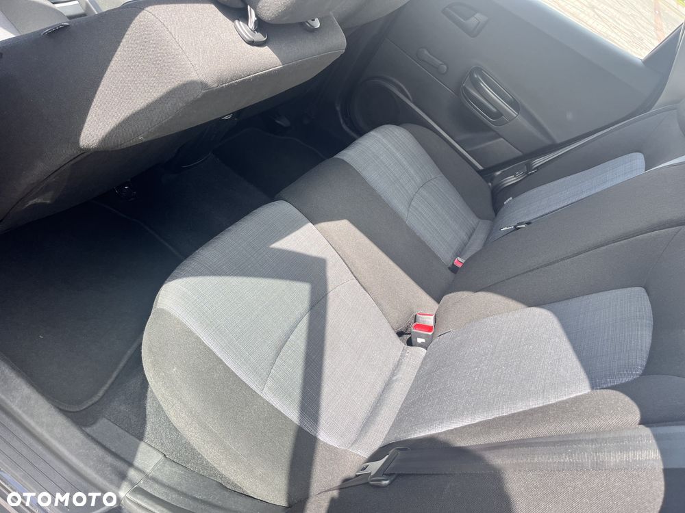 Kia Ceed 1.6 Comfort - 12