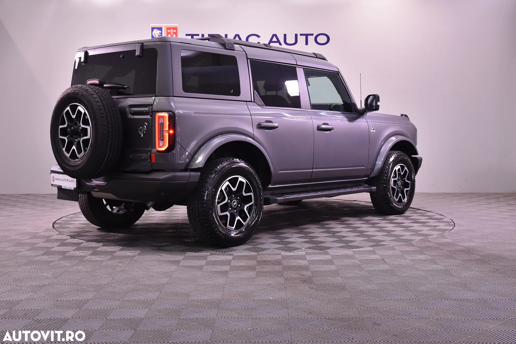 Ford Bronco 2.7L V6 Ecoboost Outer Banks - 5