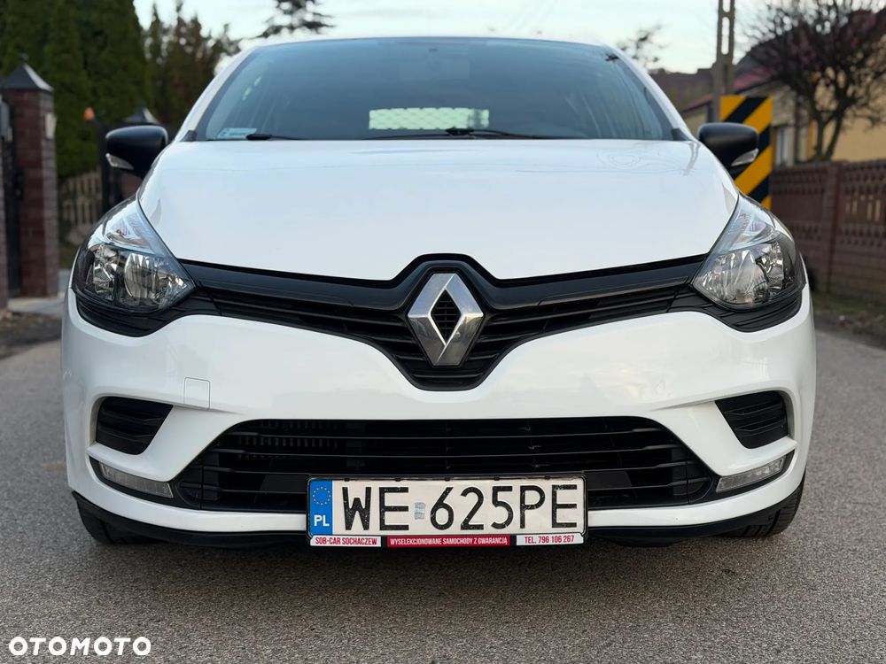 Renault CLIO - 2