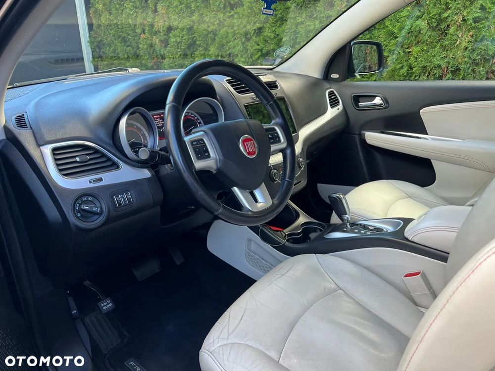 Fiat Freemont 2.0 Multijet Lounge AWD - 11