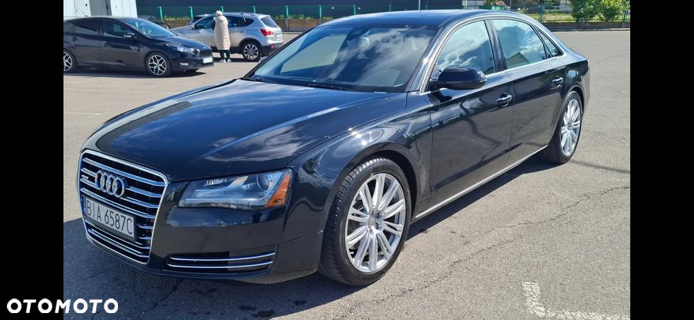 Audi A8 - 2
