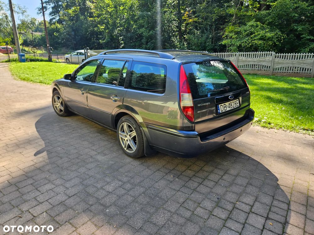 Ford Mondeo - 1