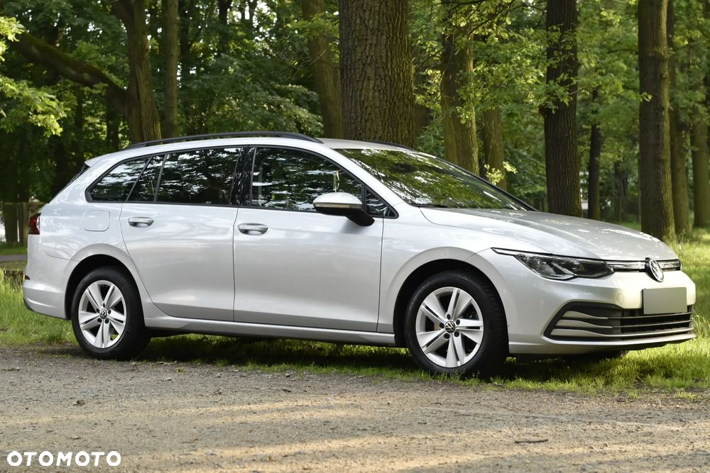 Volkswagen Golf - 3
