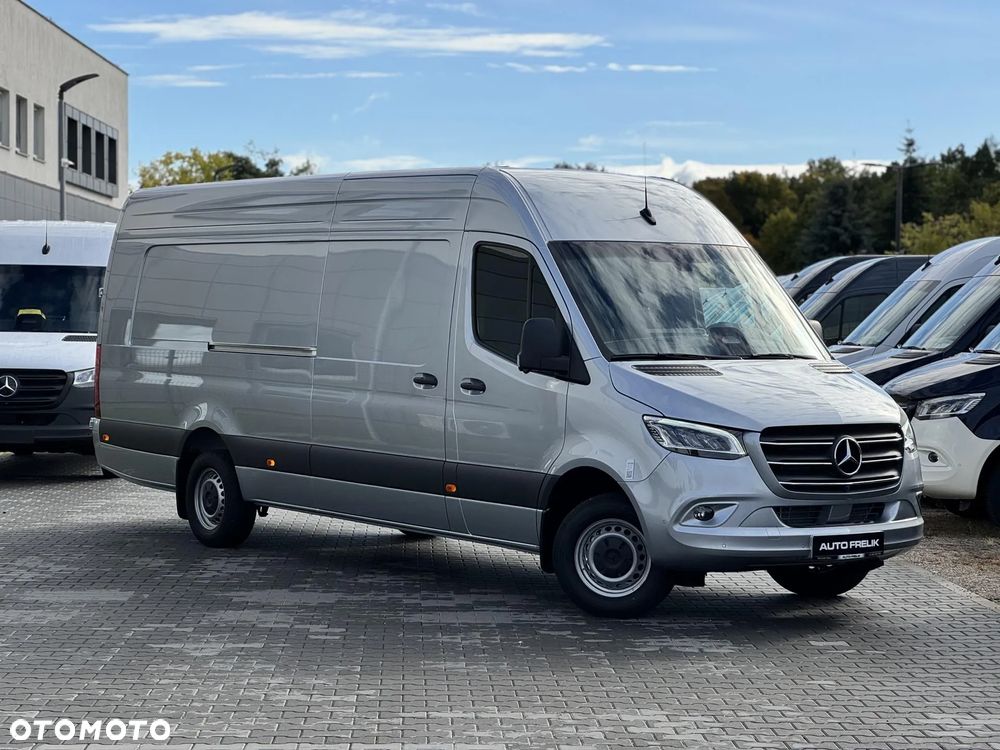 Mercedes-Benz Sprinter - 1