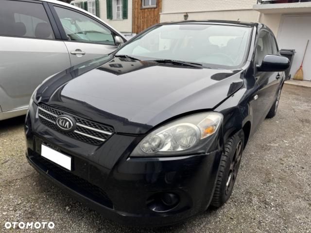 Kia ProCeed 1.6 Crdi M - 2