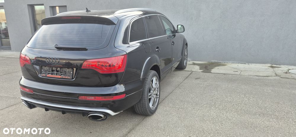Audi Q7 - 11