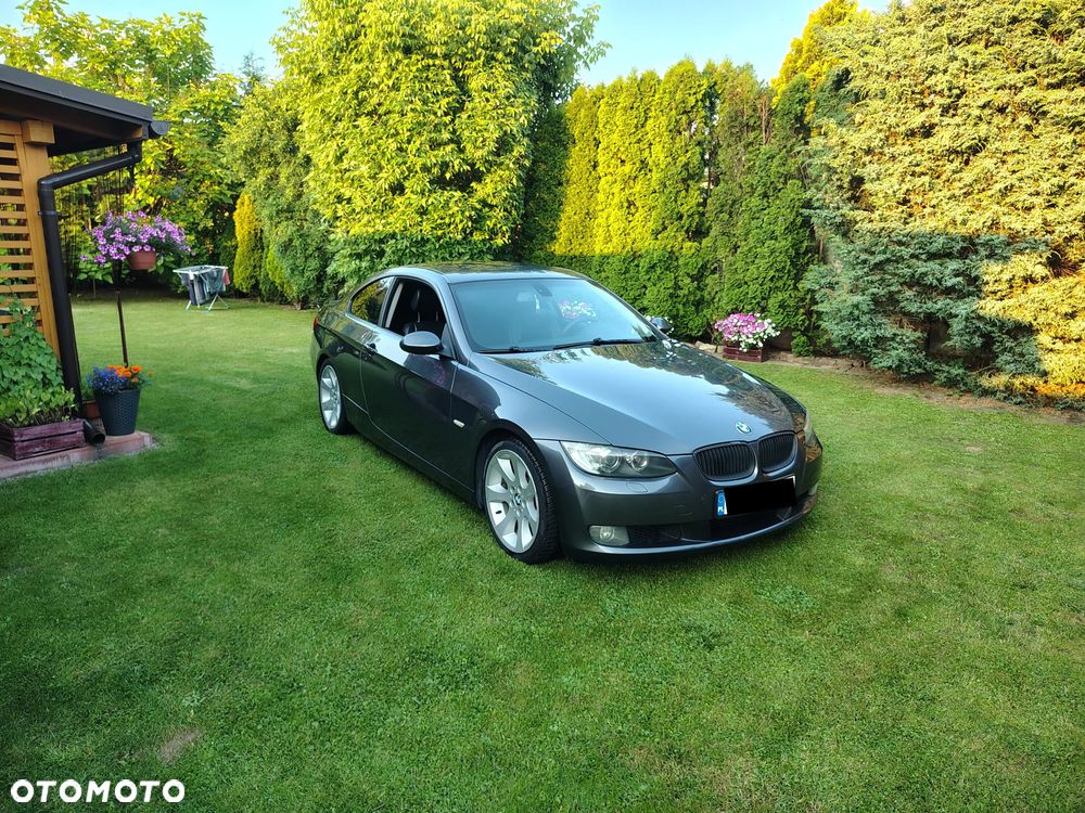 BMW Seria 3 320d DPF - 1