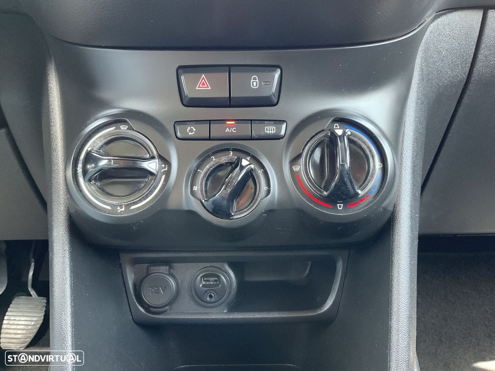 Peugeot 208 1.2 PureTech Active - 30