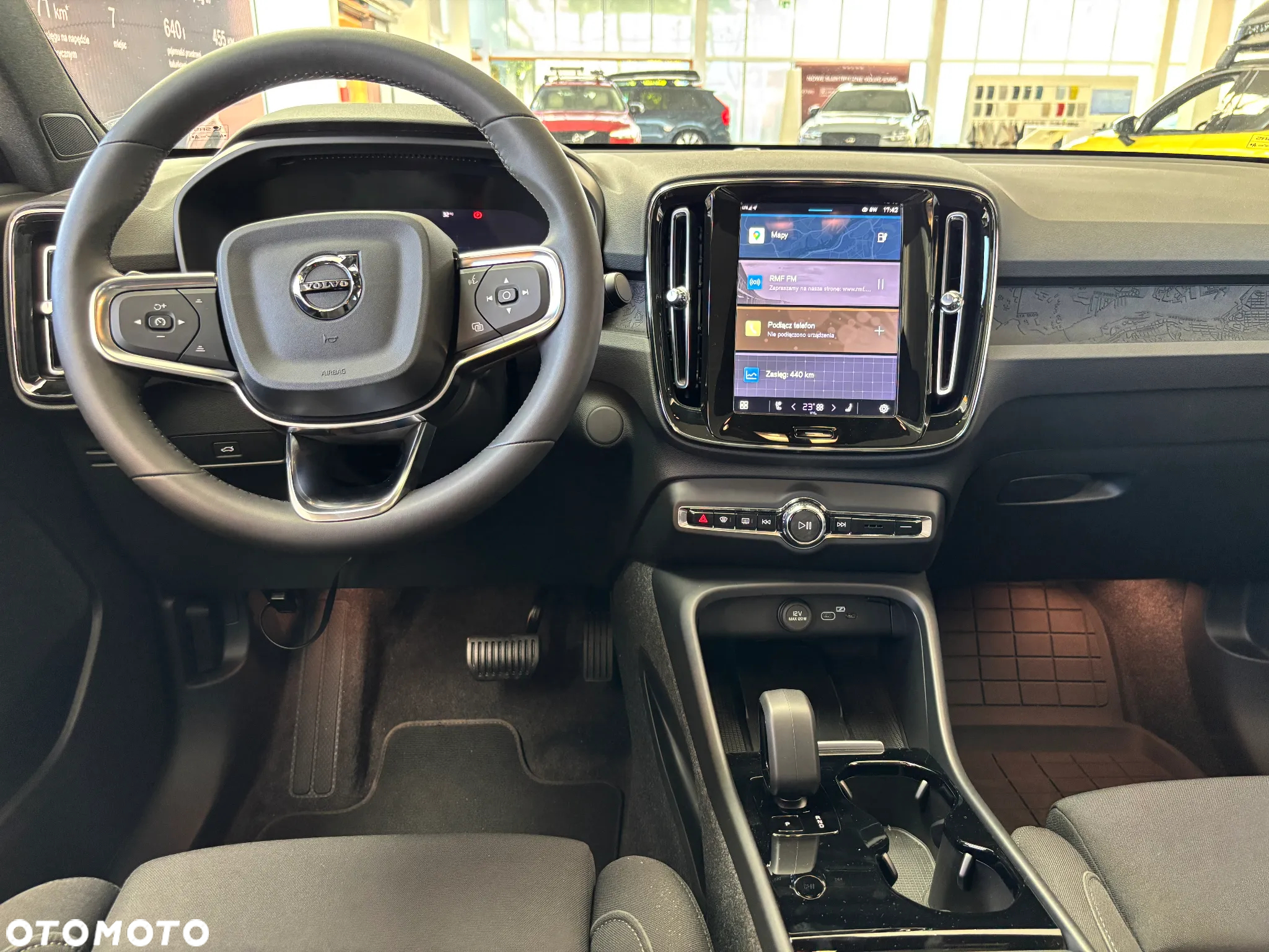 Volvo C40 Recharge Plus - 11