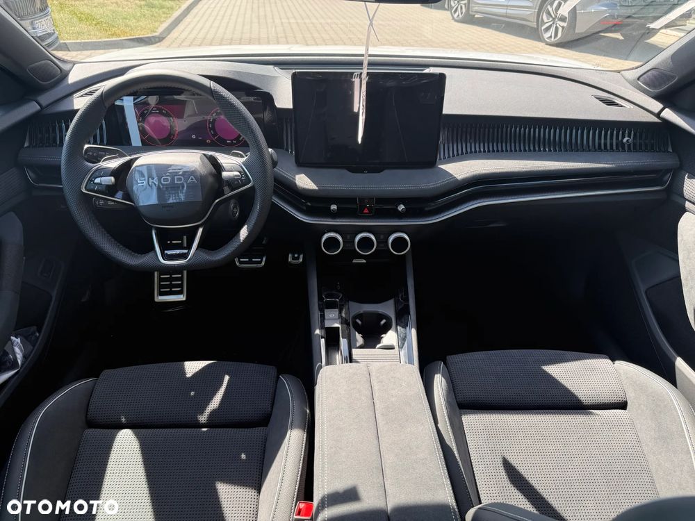 Skoda Superb 2.0 TSI 4x4 Sportline DSG - 7
