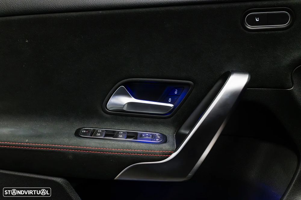 Mercedes-Benz A 180 d AMG Line Aut. - 24