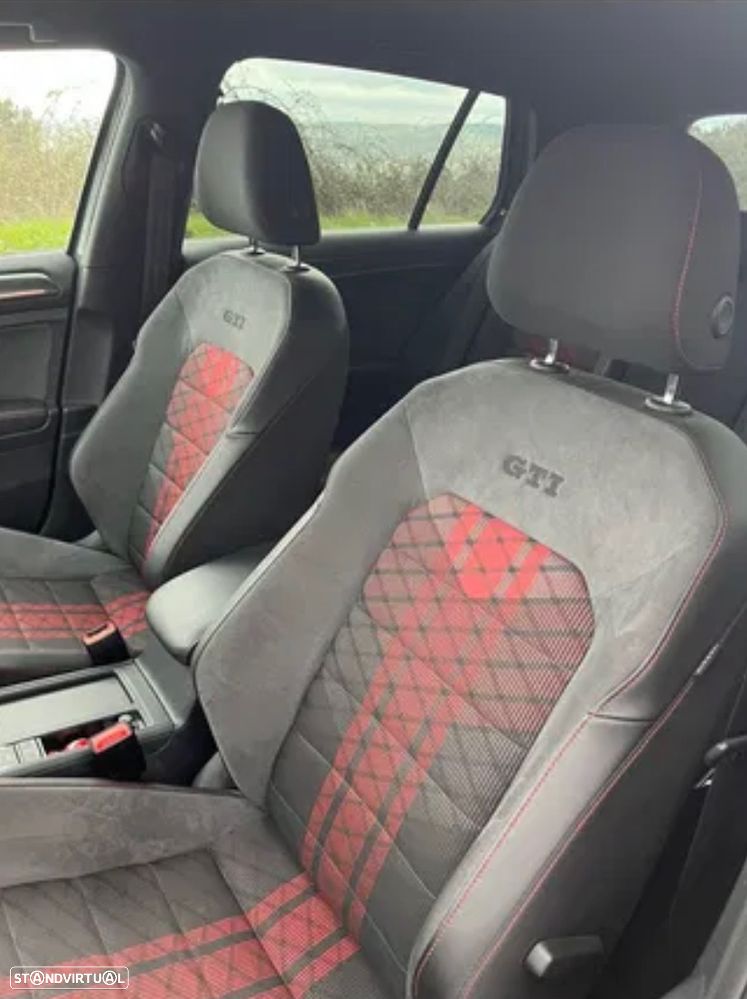 VW Golf 2.0 TSI GTi TCR DSG - 5